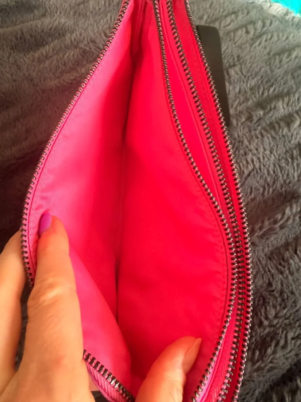 Lululemon Now and Always Pouch - Picture 5 of 5